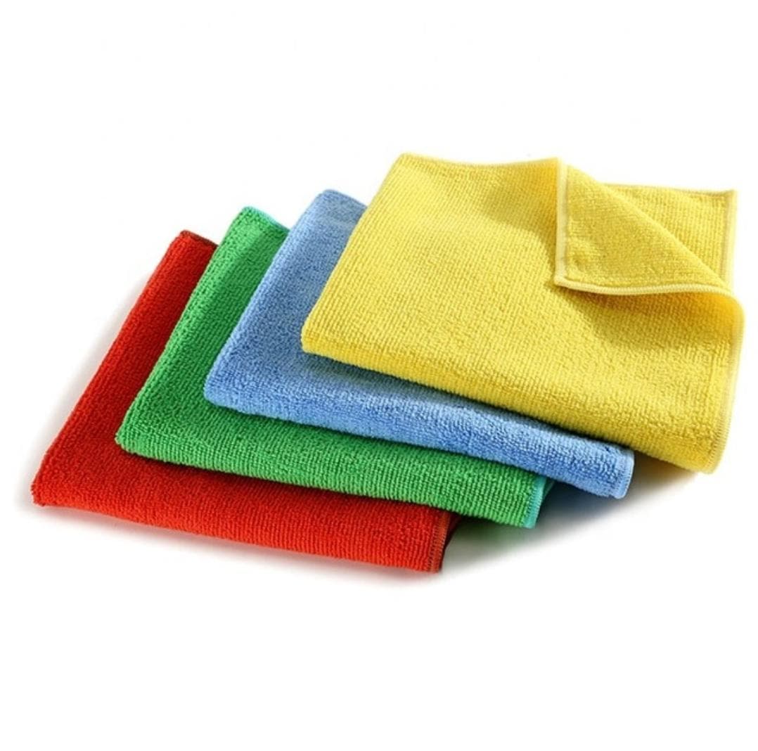 Premium microfibre towels for spotless results.